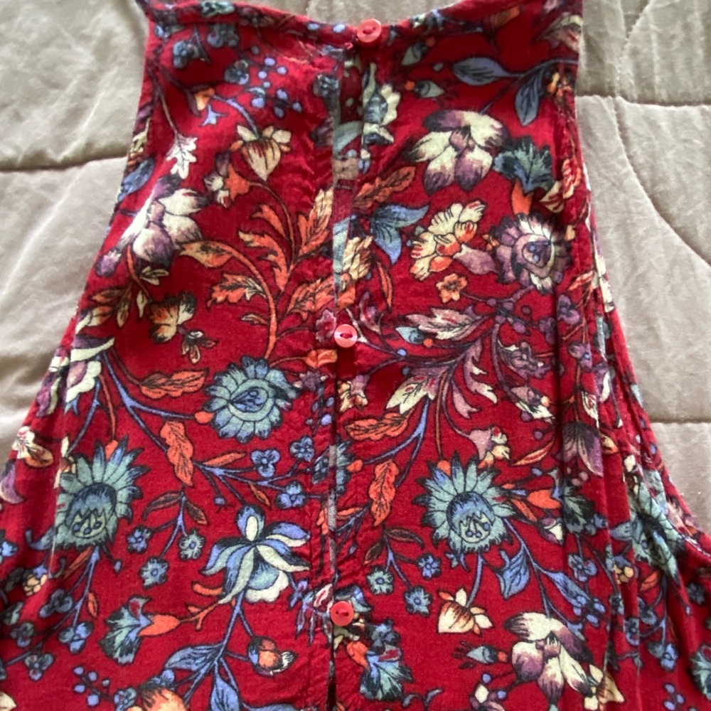 AEO Top - Picture 6 of 6
